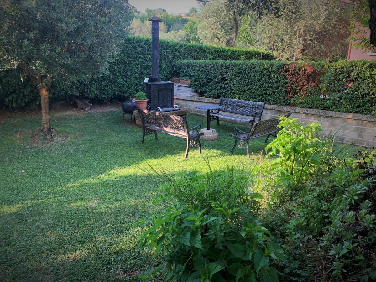 L' Ulivo Bed & Breakfast Teramo Buitenkant foto